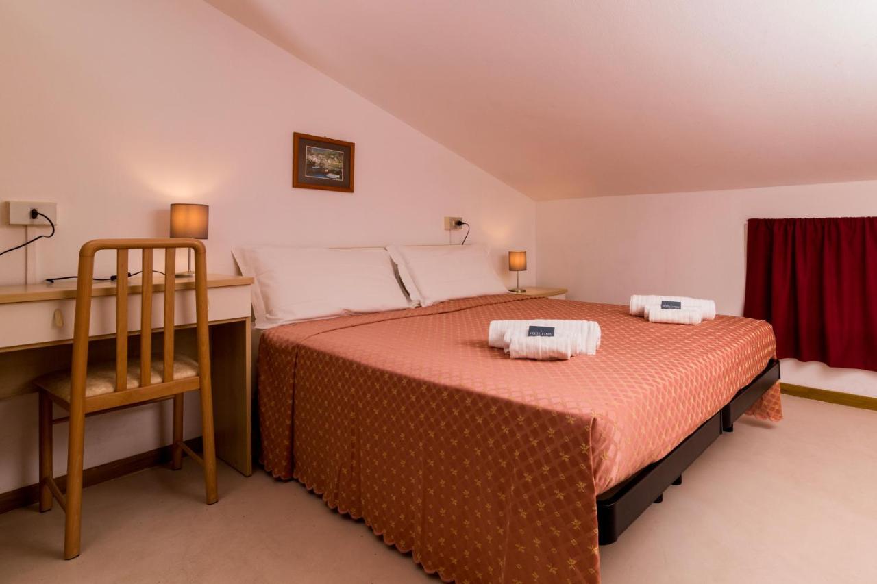 Hotel Lydia 3*